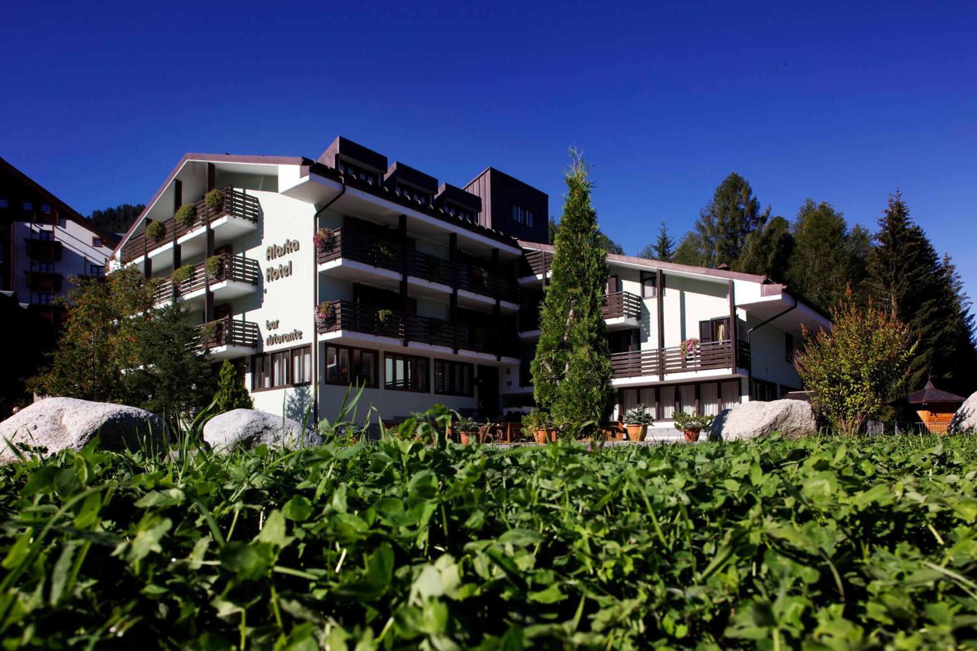 Hotel Alaska Фольгарида Экстерьер фото