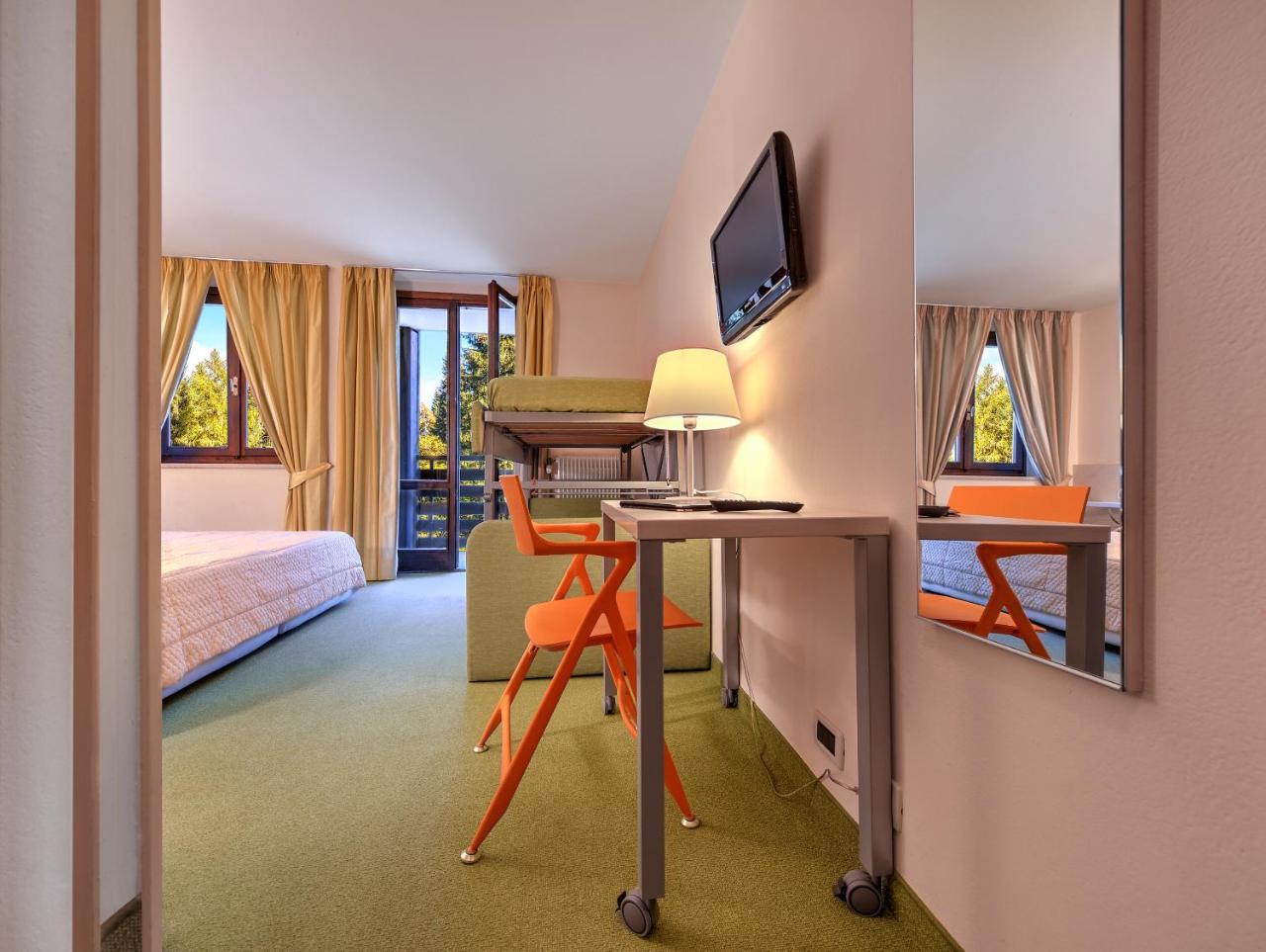 Hotel Alaska Фольгарида Экстерьер фото